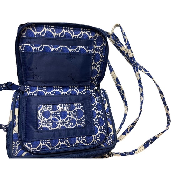 Vera Bradley Crossbody Wristlet Mini Bag Cobablt Blue Quilted Paisley Tile Print - Picture 4 of 6